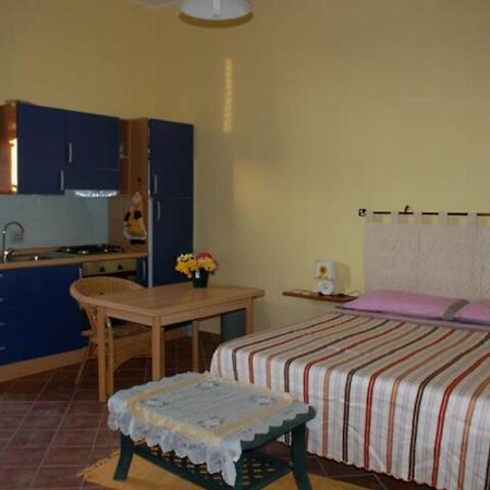 Appartement Le colonie à Bosa Marina Extérieur photo